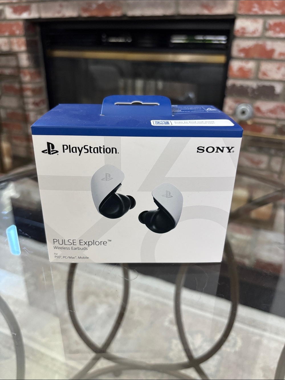 Sony PlayStation PULSE Explore Wireless Earbuds - White and Black